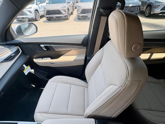2026 Buick Enclave Preferred thumbnail image 18