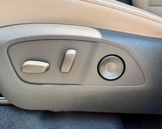 2026 Buick Enclave Preferred thumbnail image 35