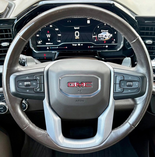 2022 GMC Sierra 1500 4WD SLT Crew Cab thumbnail image 21