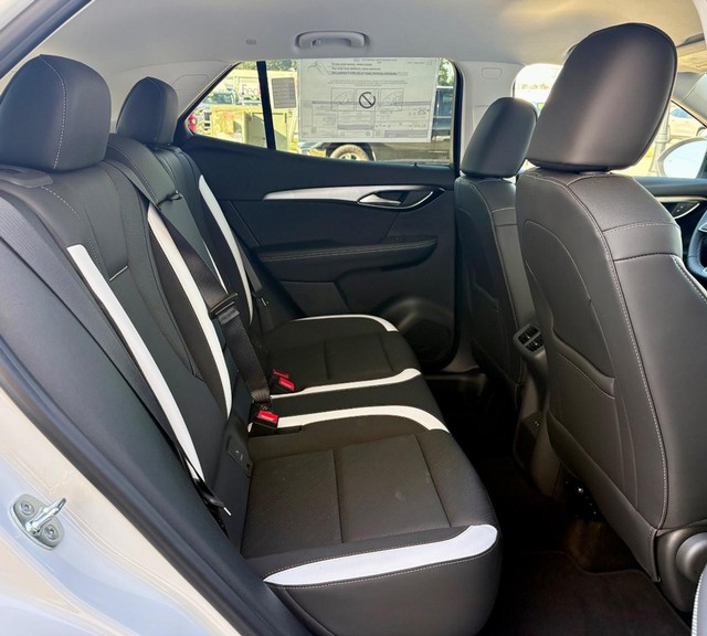 2026 Buick Envision Sport Touring thumbnail image 11