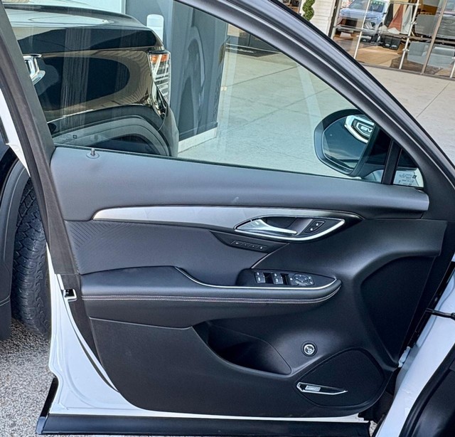 2026 Buick Envision Sport Touring thumbnail image 16