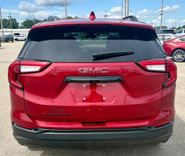 2024 GMC Terrain SLE thumbnail image 04