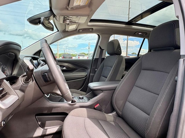 2024 GMC Terrain SLE thumbnail image 32