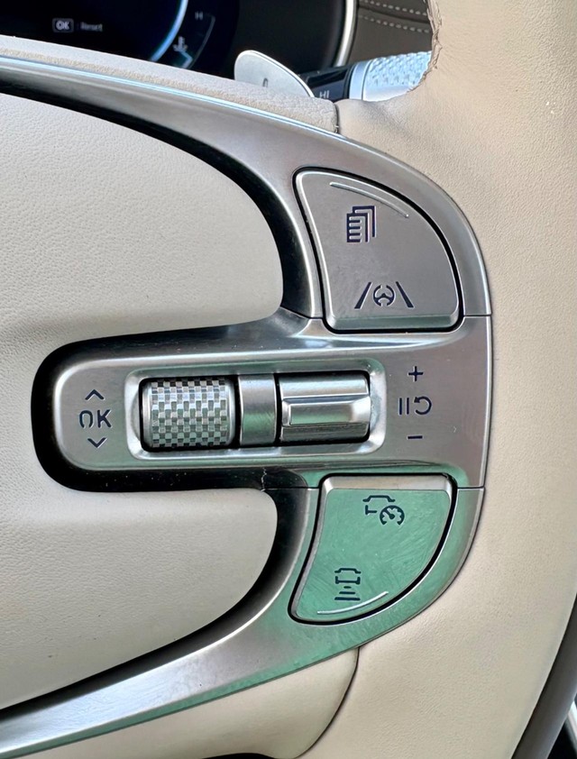 2024 Genesis GV80 3.5T AWD thumbnail image 22