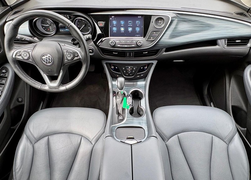 Buick Envision Vehicle Full-screen Gallery Image 14