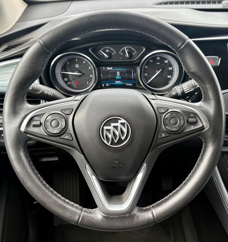 Buick Envision Vehicle Full-screen Gallery Image 20