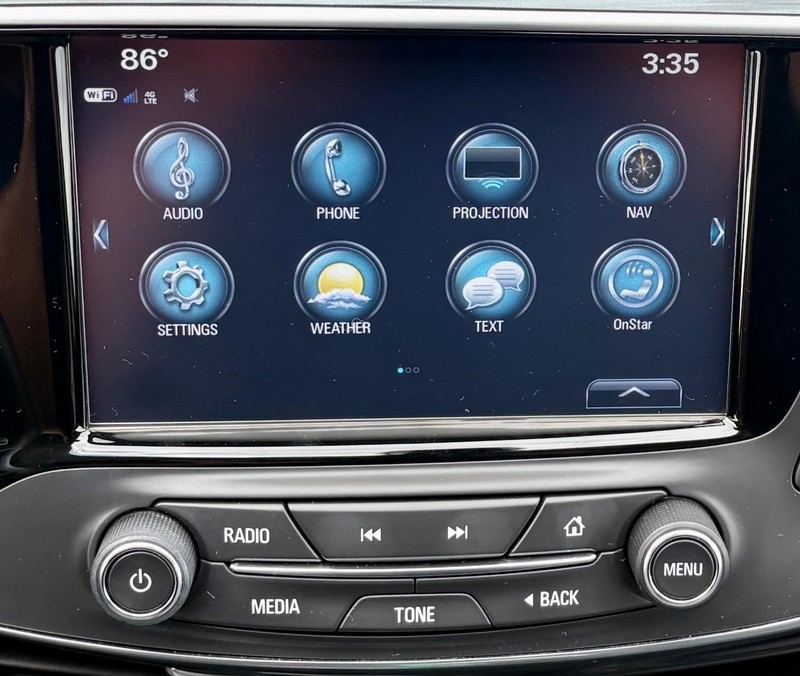 Buick Envision Vehicle Full-screen Gallery Image 24