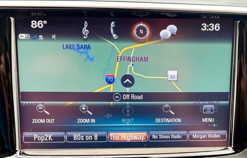 Buick Envision Vehicle Full-screen Gallery Image 26