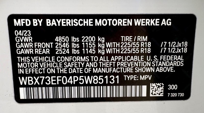 BMW X1 Vehicle Full-screen Gallery Image 34