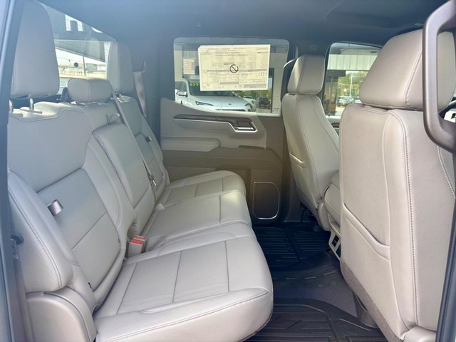 2026 GMC Sierra 1500 SLT thumbnail image 12