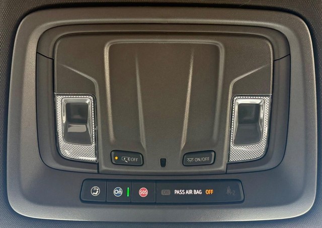 2026 GMC Sierra 1500 SLT thumbnail image 31