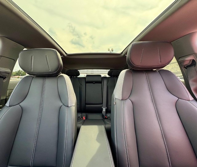 2027 Cadillac OPTIQ Sport thumbnail image 29