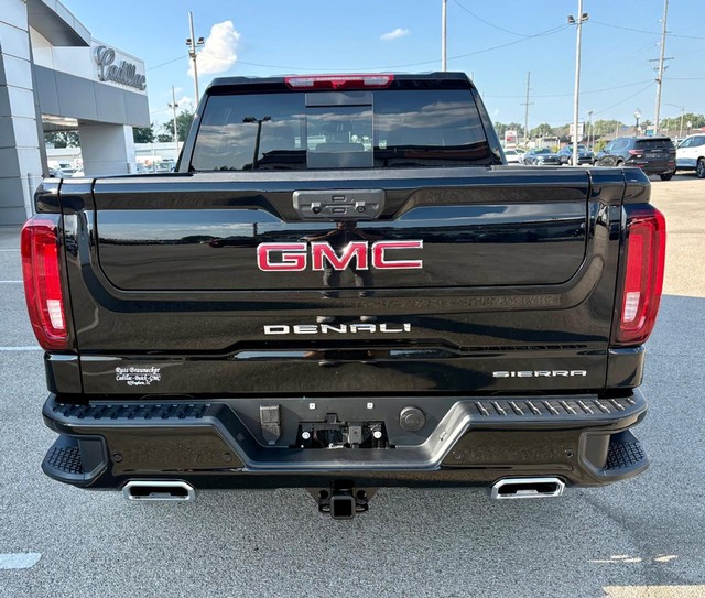 2026 GMC Sierra 1500 Denali thumbnail image 04