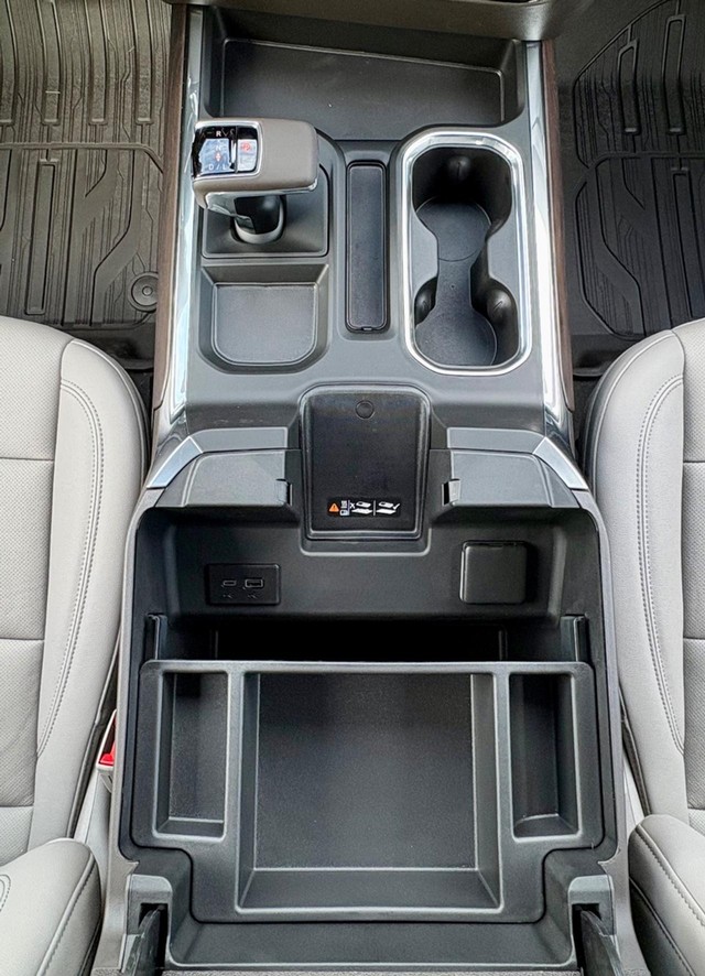 2026 GMC Sierra 1500 SLT - Photo 15