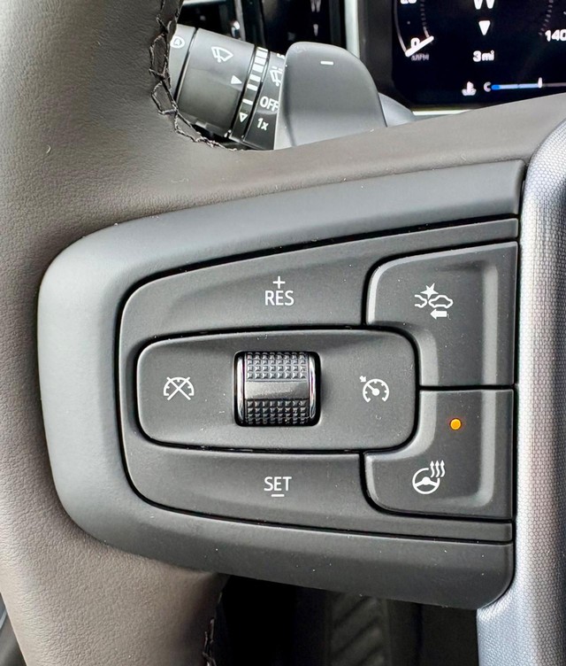 2026 GMC Sierra 1500 SLT - Photo 23