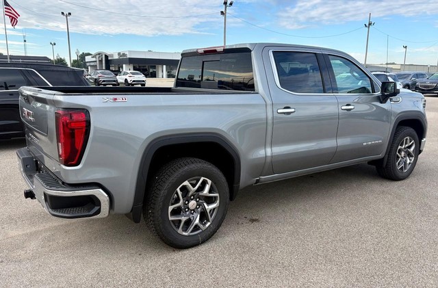 2026 GMC Sierra 1500 SLT - Photo 3