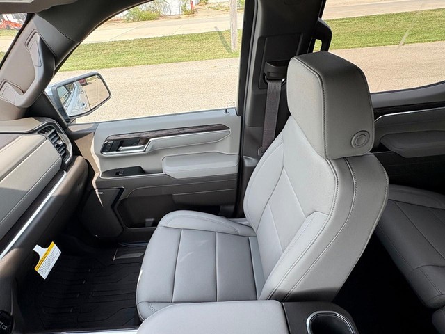 2026 GMC Sierra 1500 SLT thumbnail image 16