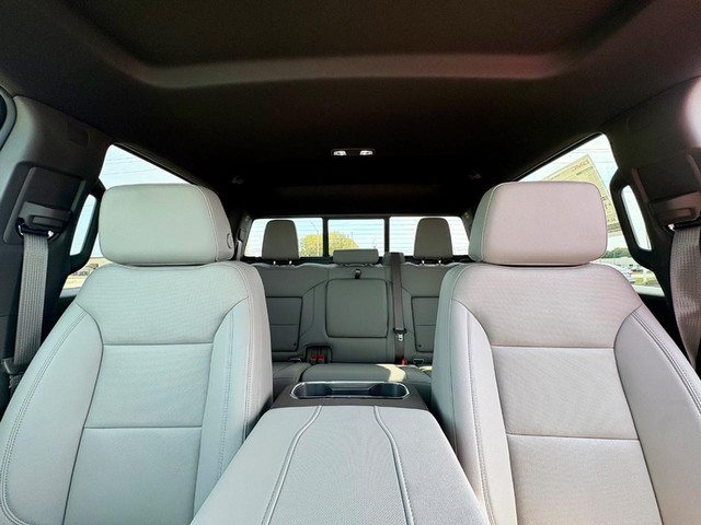 2026 GMC Sierra 1500 SLT thumbnail image 31