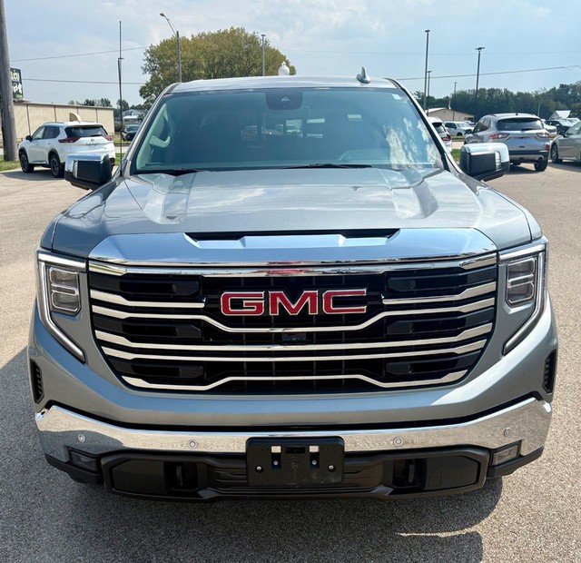 2025 GMC Sierra 1500 SLT thumbnail image 09