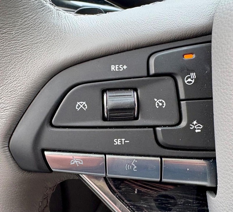 Cadillac XT6 Vehicle Full-screen Gallery Image 23