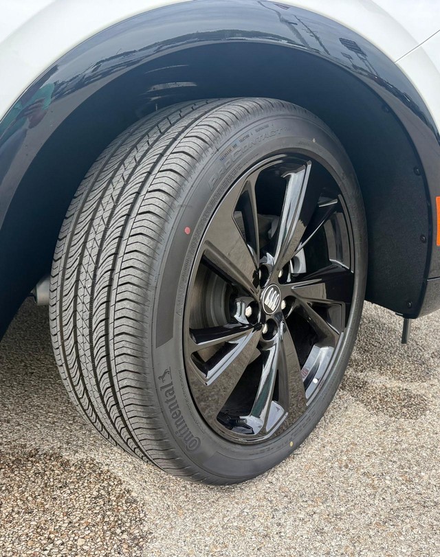 2026 Buick Envision Sport Touring thumbnail image 10