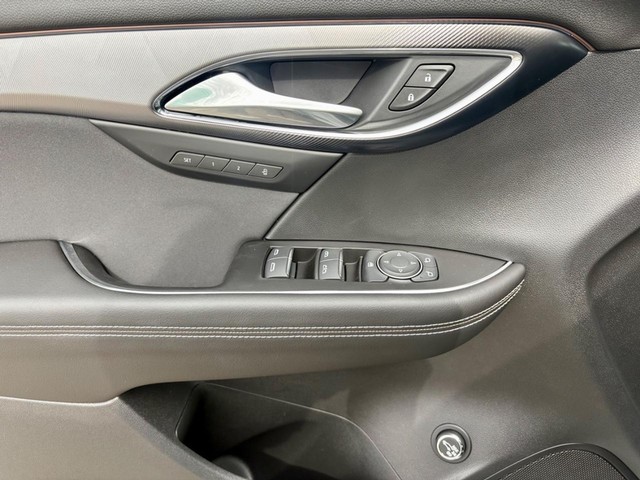 2026 Buick Envision Sport Touring thumbnail image 17