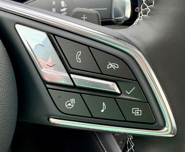 2026 Buick Envision Sport Touring thumbnail image 22