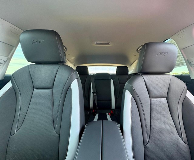 2026 Buick Envision Sport Touring thumbnail image 29