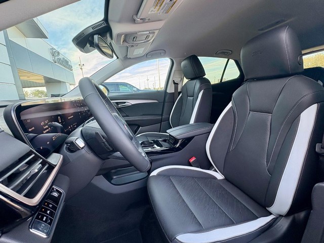 2026 Buick Envision Sport Touring thumbnail image 31