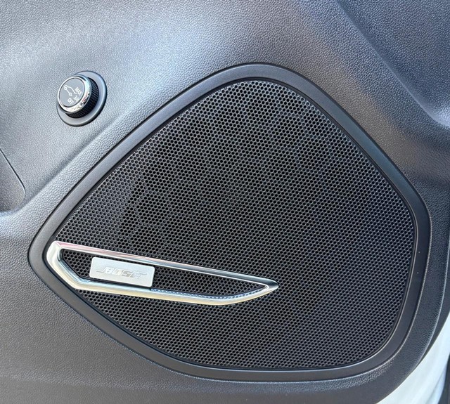 2026 Buick Envision Sport Touring thumbnail image 18