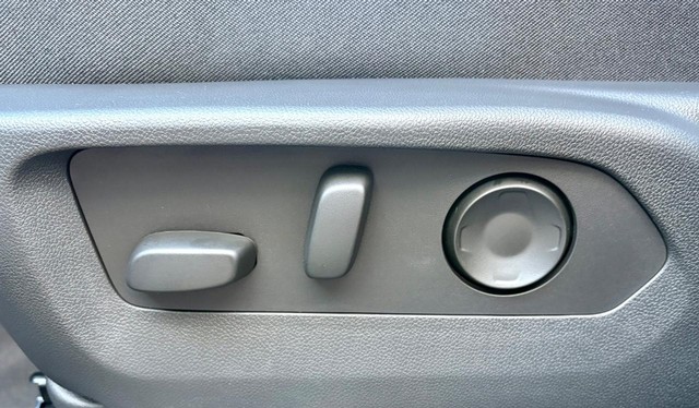 2026 Buick Envision Sport Touring thumbnail image 32