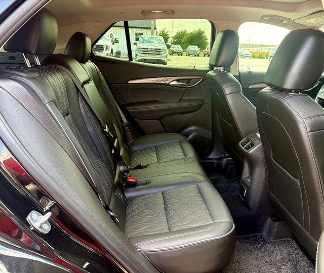 2023 Buick Envision Avenir thumbnail image 11