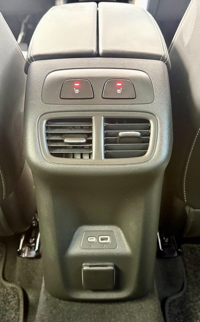 2023 Buick Envision Avenir thumbnail image 12