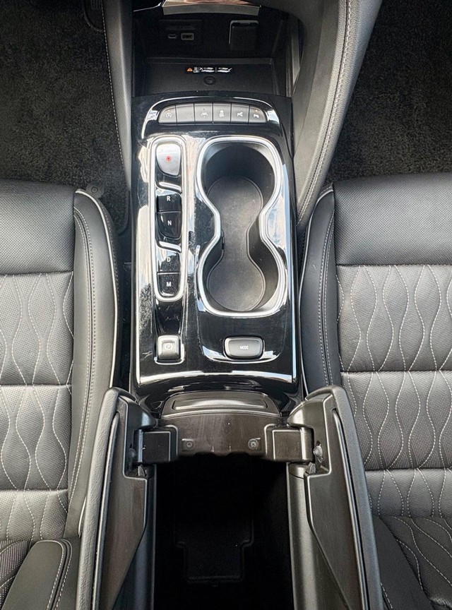 2023 Buick Envision Avenir thumbnail image 14