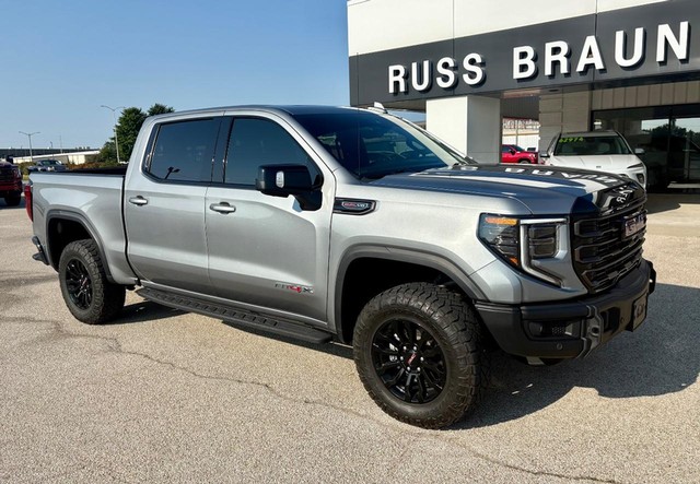 2023 GMC Sierra 1500 4WD AT4X Crew Cab thumbnail image 02