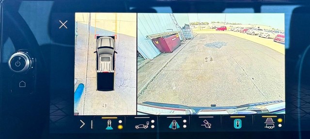 2023 GMC Sierra 1500 4WD AT4X Crew Cab thumbnail image 28