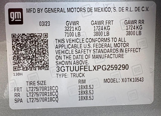 2023 GMC Sierra 1500 4WD AT4X Crew Cab thumbnail image 37