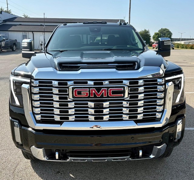 2026 GMC Sierra 2500HD Denali thumbnail image 09