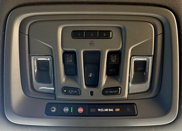 2026 GMC Sierra 2500HD Denali thumbnail image 33