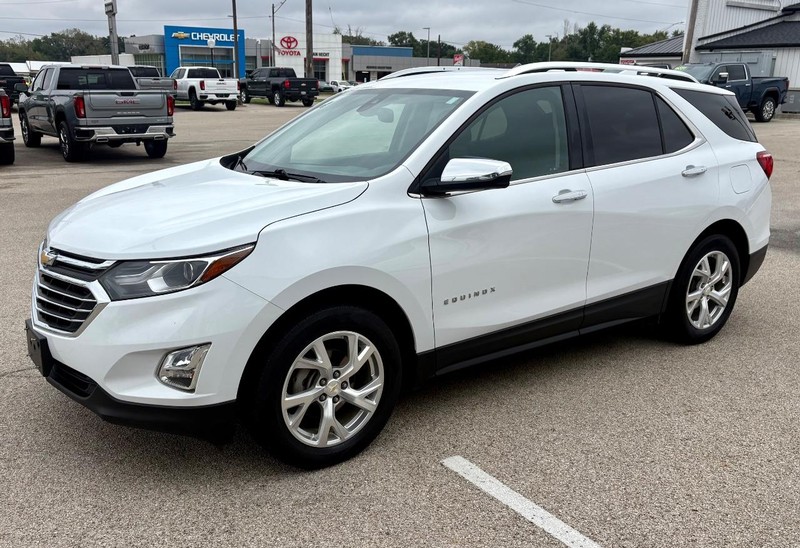 Chevrolet Equinox Vehicle Full-screen Gallery Image 07