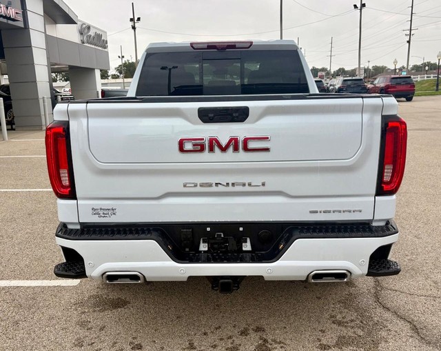 2026 GMC Sierra 1500 Denali thumbnail image 04
