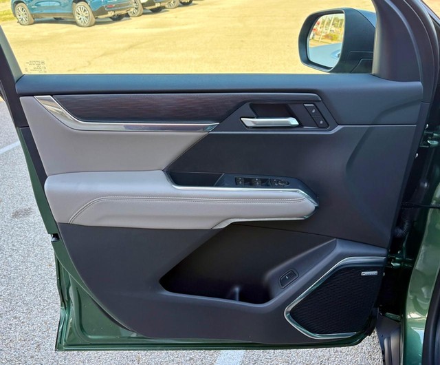 2027 GMC Acadia Elevation - Photo 18