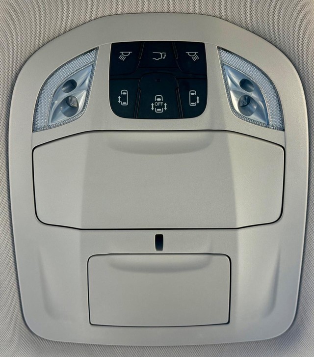 2021 Chrysler Pacifica Touring L thumbnail image 30