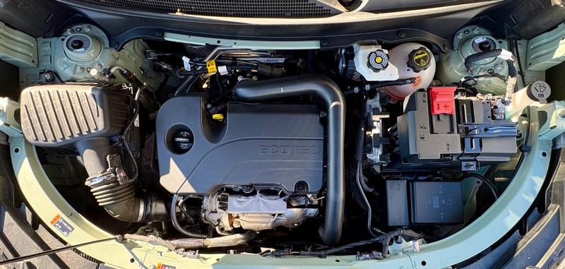 Chevrolet Equinox Vehicle Full-screen Gallery Image 09