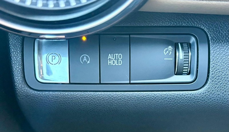 Chevrolet Equinox Vehicle Full-screen Gallery Image 18