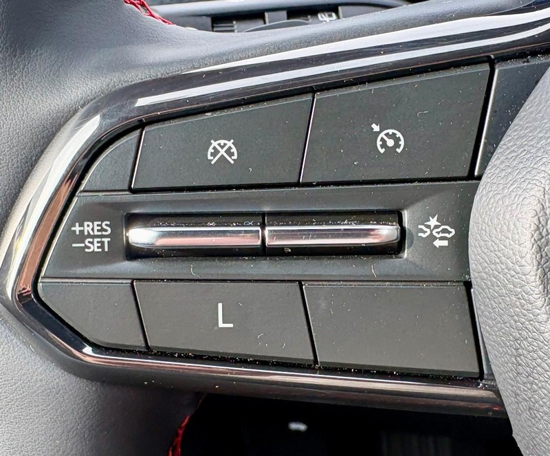 Chevrolet Equinox Vehicle Full-screen Gallery Image 20