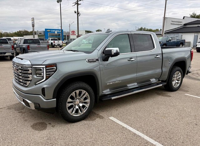 2026 GMC Sierra 1500 Denali thumbnail image 08