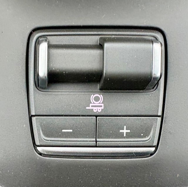 2026 GMC Sierra 1500 Denali thumbnail image 21