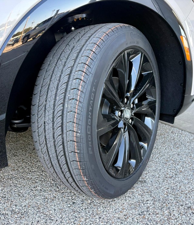 2026 Buick Envista Sport Touring thumbnail image 10