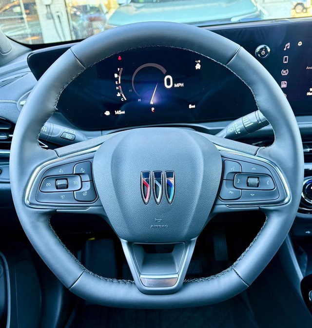 2026 Buick Envista Sport Touring thumbnail image 19